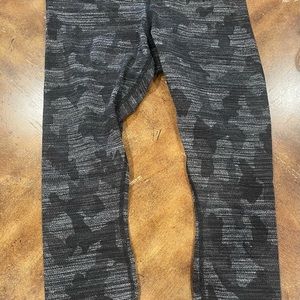 NoBull crop melange - Dark camo